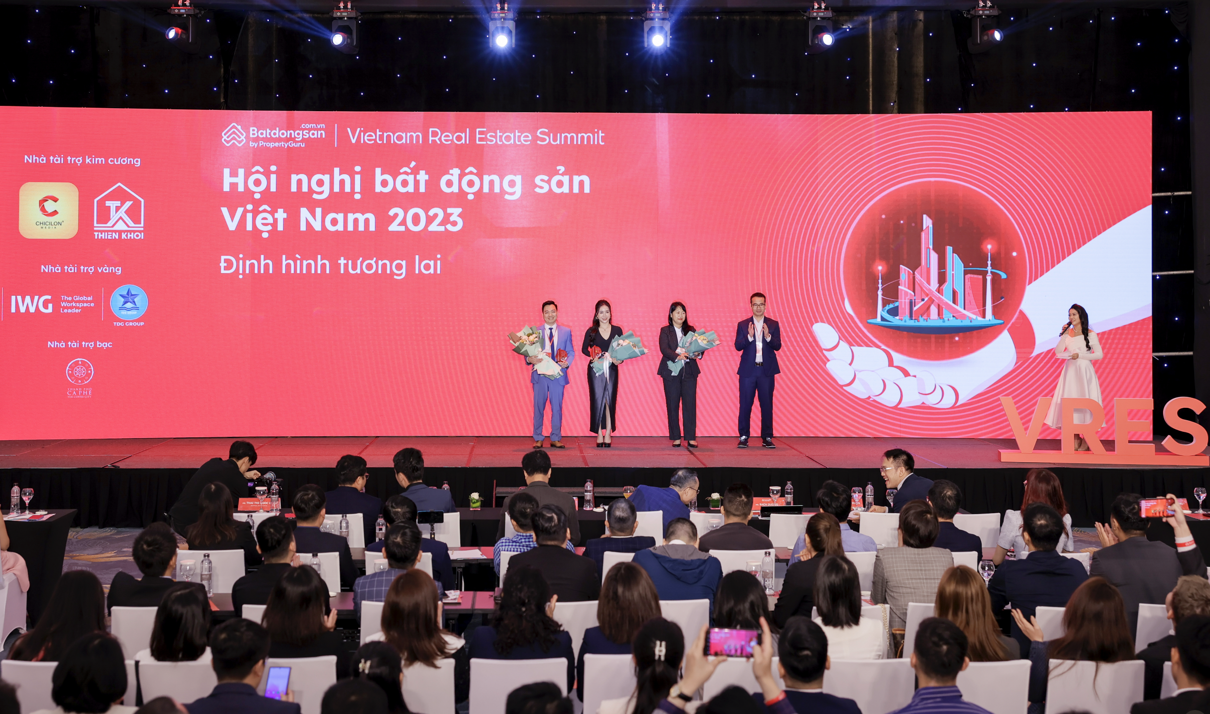  千禧龙传媒作为房地产大会的钻石赞助商