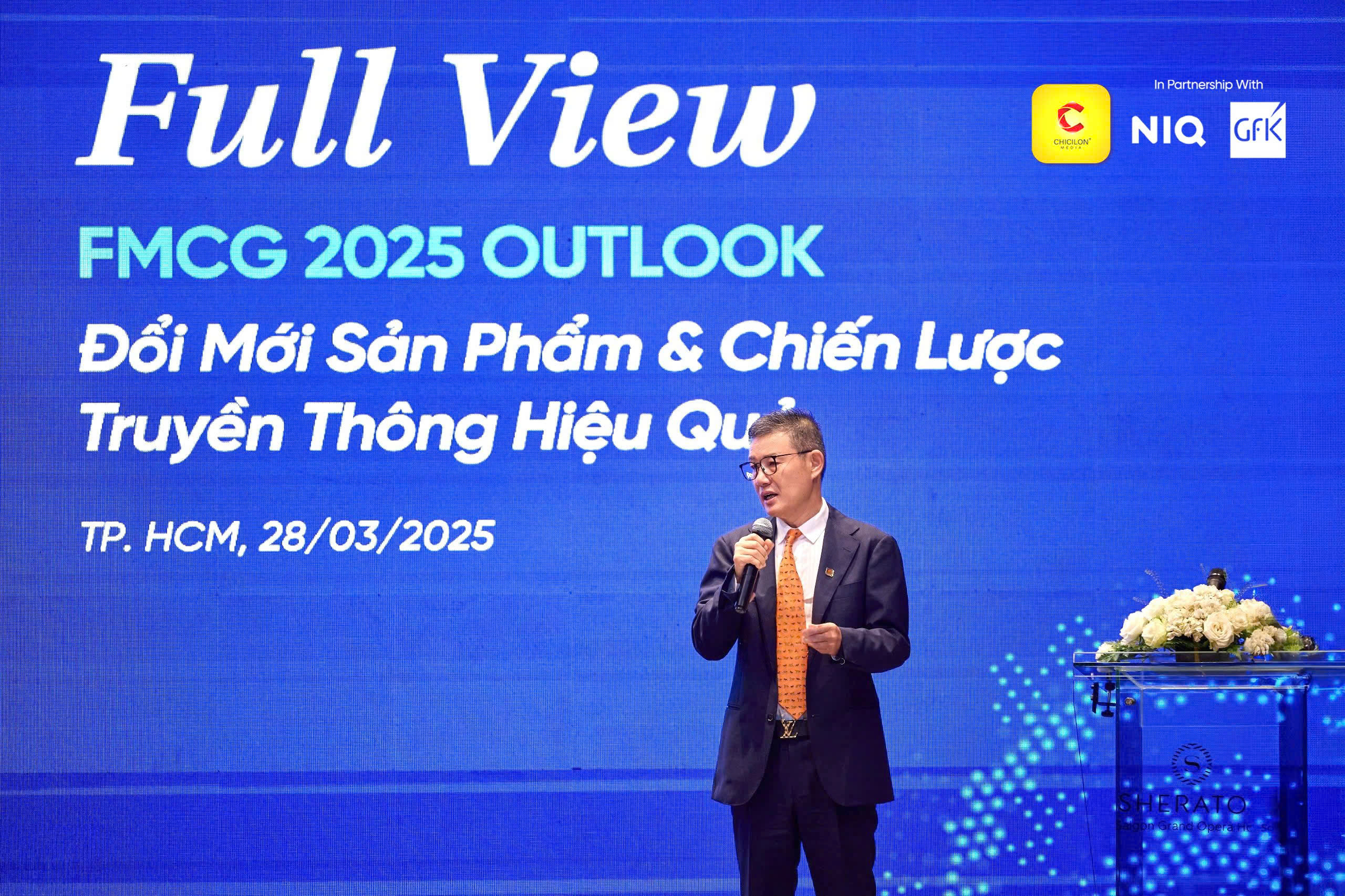 Chủ tịch của Chicilon Media - Ông Guo Zhi Feng phát biểu tại diễn đàn FMCG 2025